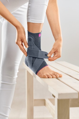 Бандаж голеностопный Levamed active с силиконовыми вставками и ремнем фото 6