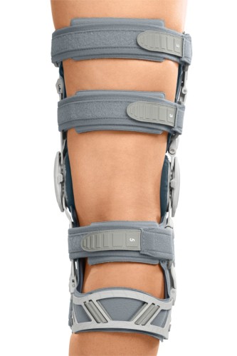 Регулируемый жесткий коленный ортез для лечения остеоартроза M.4s OA comfort фото 3